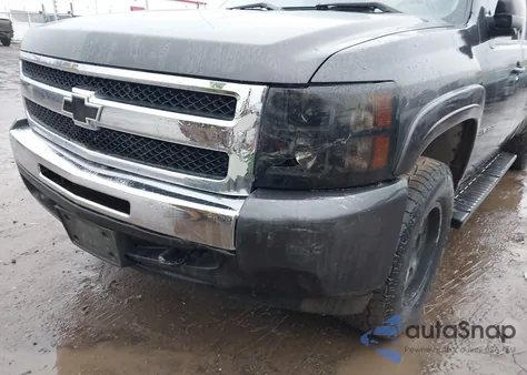 2010 Chevrolet Silverado 1500 Ls из США, поврежденный, VIN 1GCSKREA3AZ159696